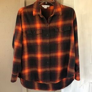 Old Navy Taylor Swift Evermore Boyfriend Flannel 100% Cotton Womens Size L